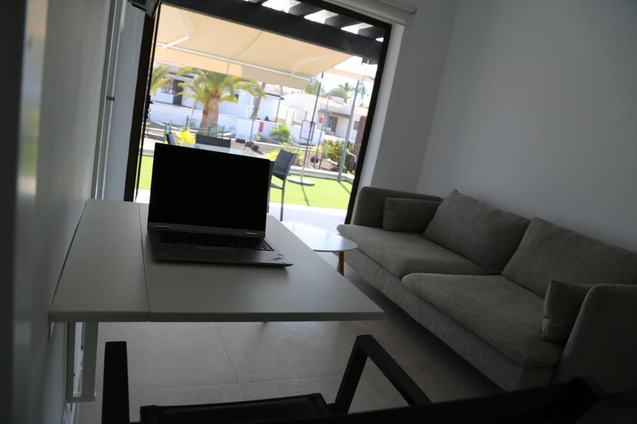 Precioso Bungalow En Complejo Privado Con Piscina San Bartolome de Tirajana  Exterior photo
